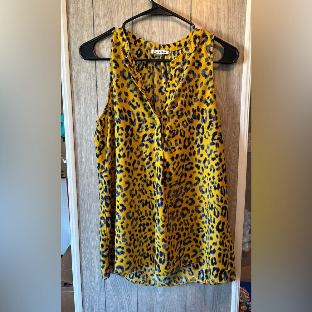 Emma & Olivia Leopard Print Sleeveless Top Medium